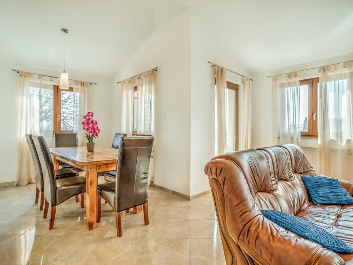 Apartment Ulika-2 By Interhome Tar-Vabriga ภายนอก รูปภาพ